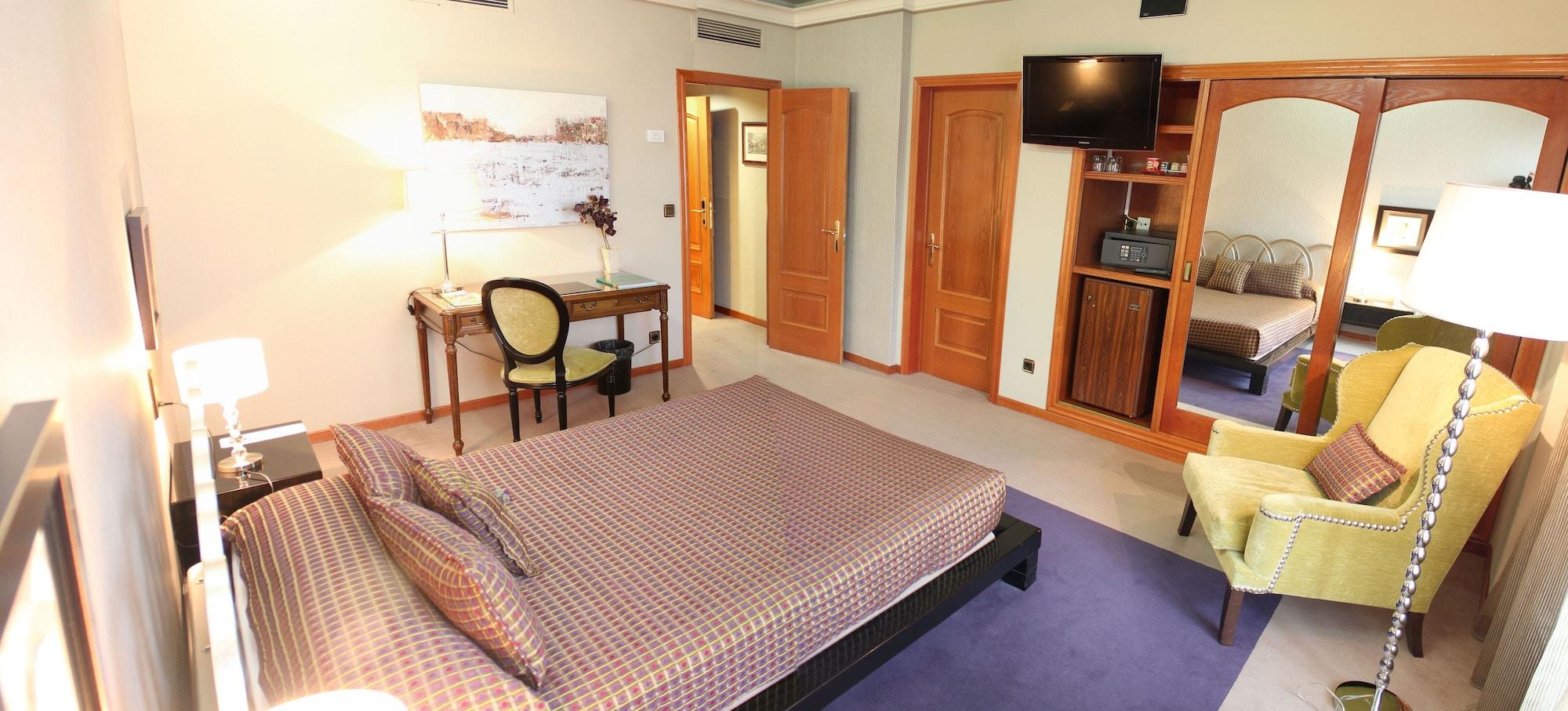 Hotel Ciudad De วิโก ภายนอก รูปภาพ