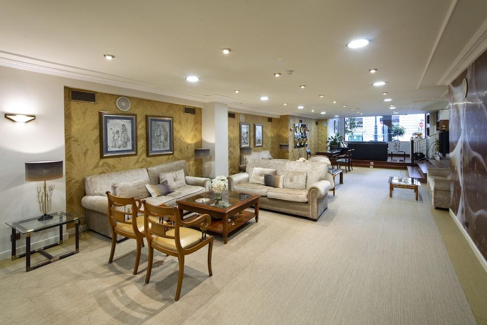 Hotel Ciudad De วิโก ภายนอก รูปภาพ
