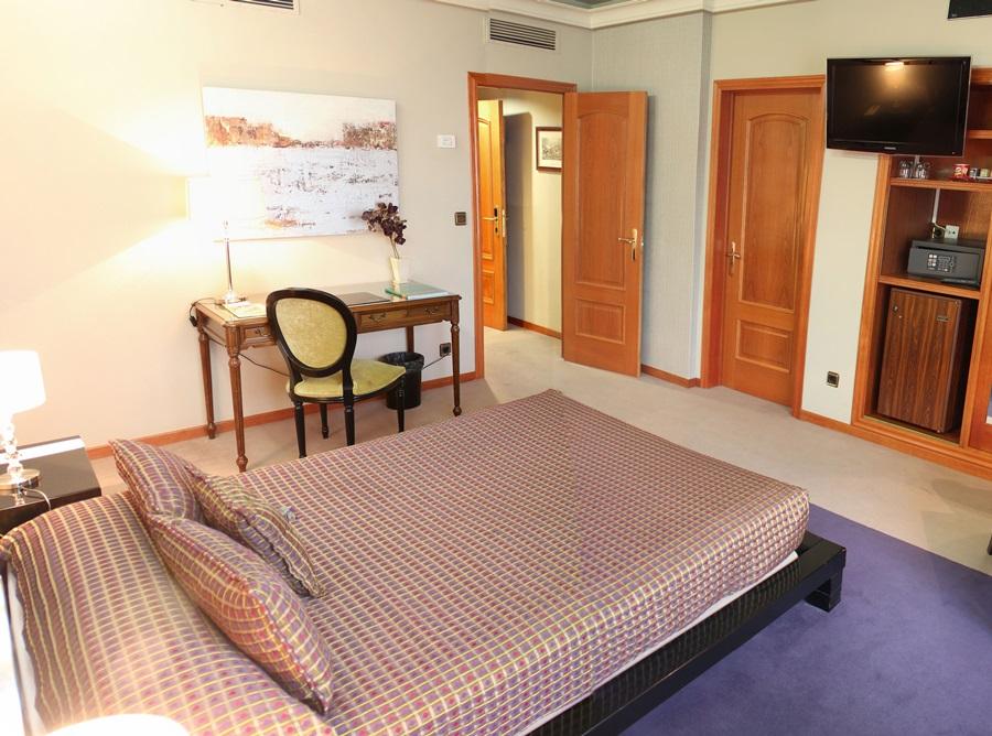 Hotel Ciudad De วิโก ภายนอก รูปภาพ