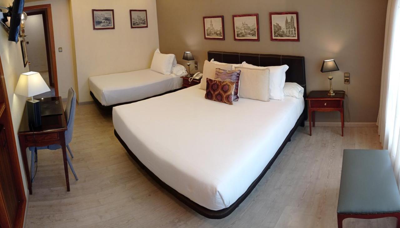 Hotel Ciudad De วิโก ภายนอก รูปภาพ