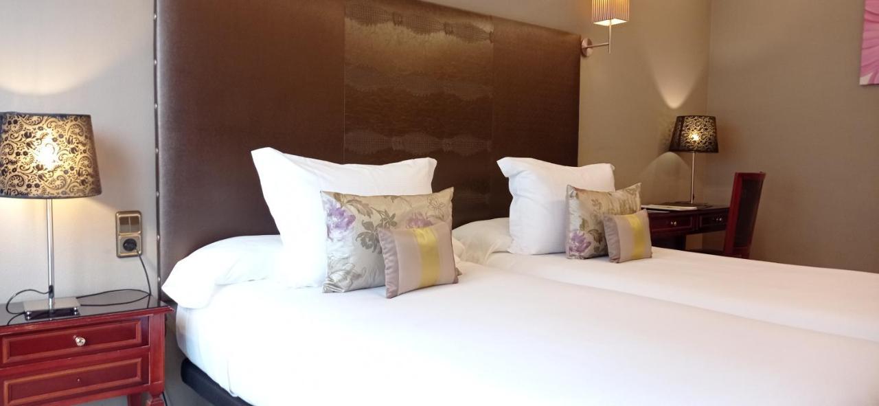 Hotel Ciudad De วิโก ภายนอก รูปภาพ