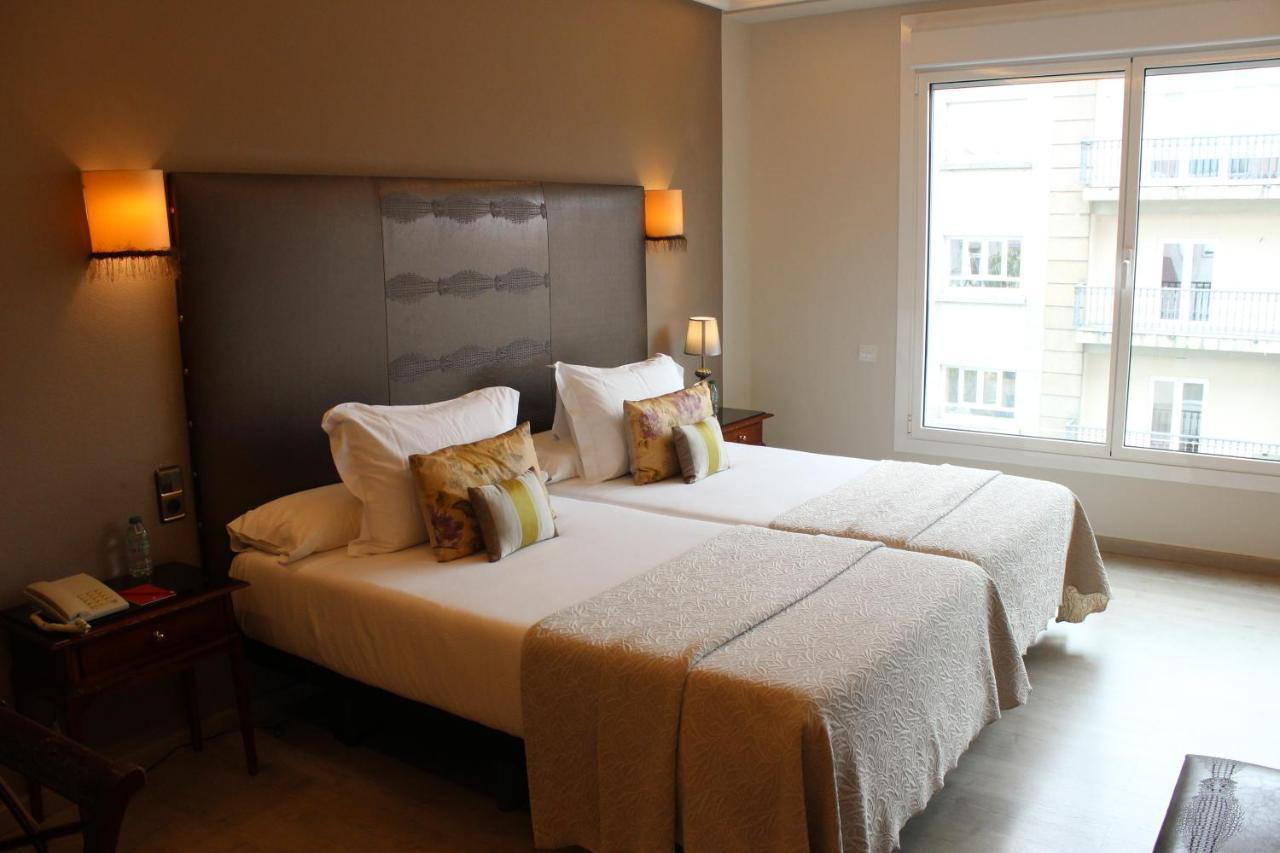 Hotel Ciudad De วิโก ภายนอก รูปภาพ