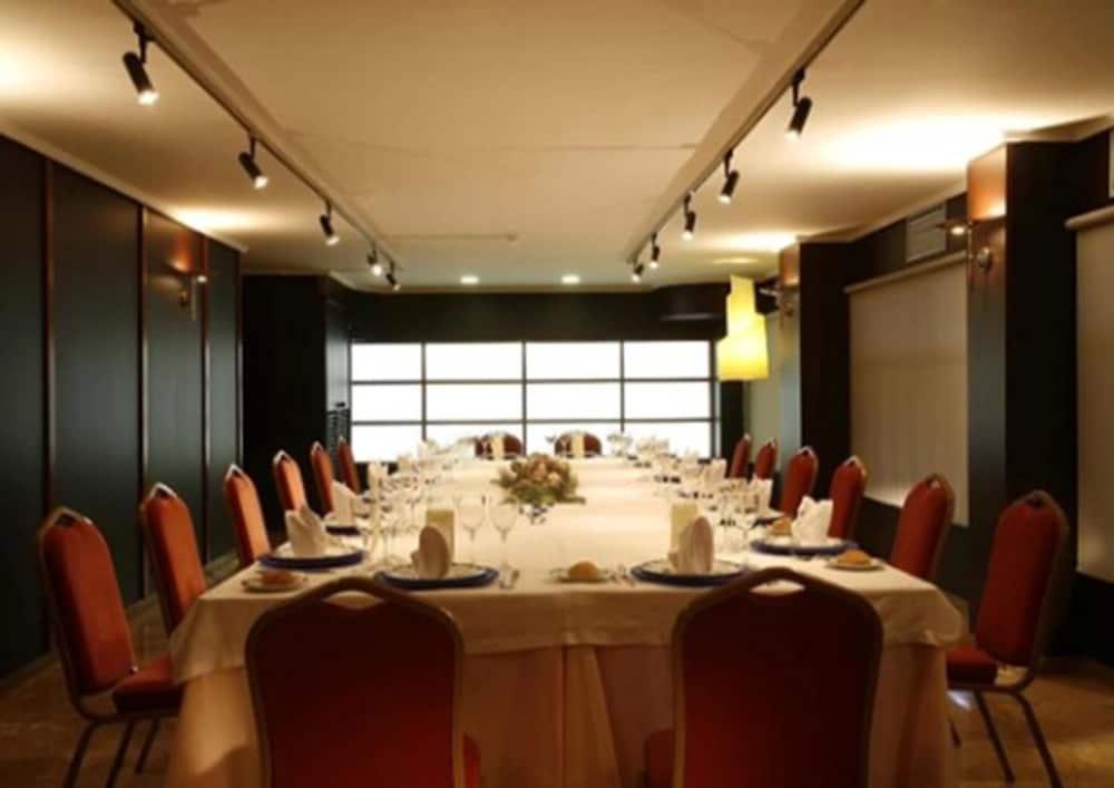 Hotel Ciudad De วิโก สิ่งอำนวยความสะดวก รูปภาพ