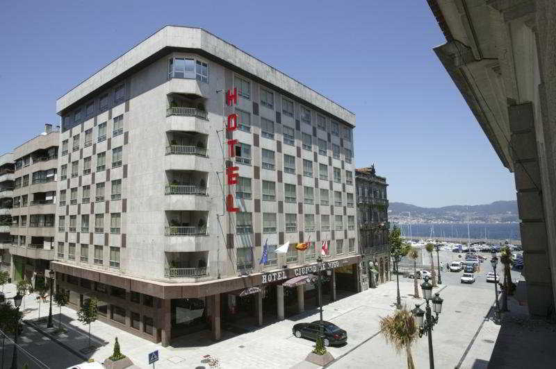 Hotel Ciudad De วิโก ภายนอก รูปภาพ